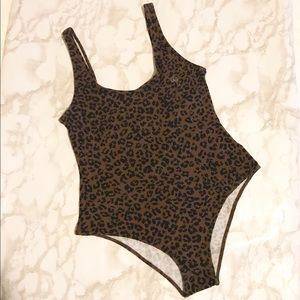 NWT Pacsun Leopard Bodysuit Size Large.